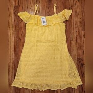 Juniors XL Yellow, Asymmetrical Dress. New with tags, SUPER CUTE! 💛🌻💛